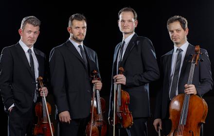 Eröffnung Konzertsaison 7. Mai 2022 im BGZ 3202 Hofstetten-Grünau mit dem Acies-Quartett & Martin Rummel